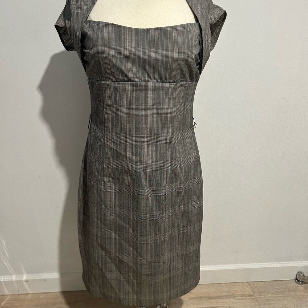 Ann Taylor Gray Sheath Dress Square Neck Cap Sleeve